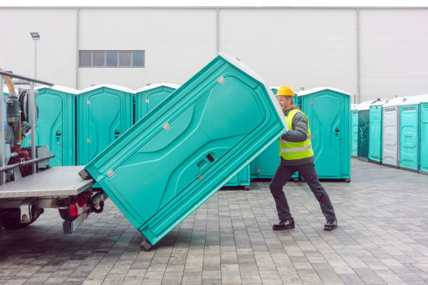 Portable Toilet Options We Offer in Elk Creek, KY